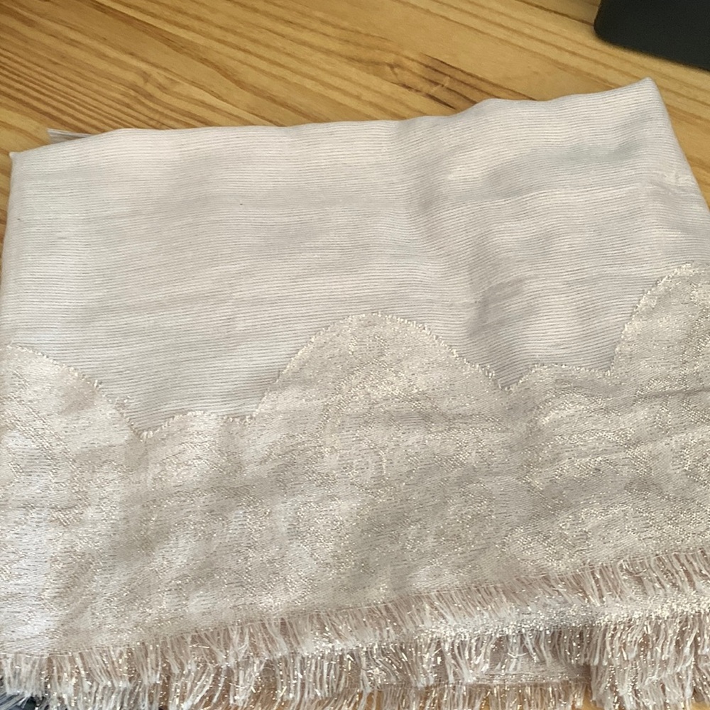 Scarf- light gold with a little sparkle. Perfect to use for the chilly nights.